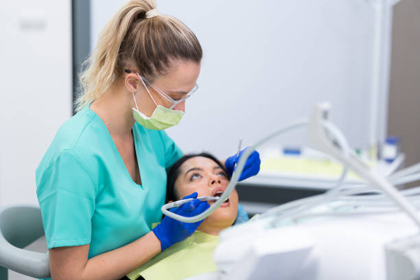Best Emergency Orthodontic Repairs in Washington, IA